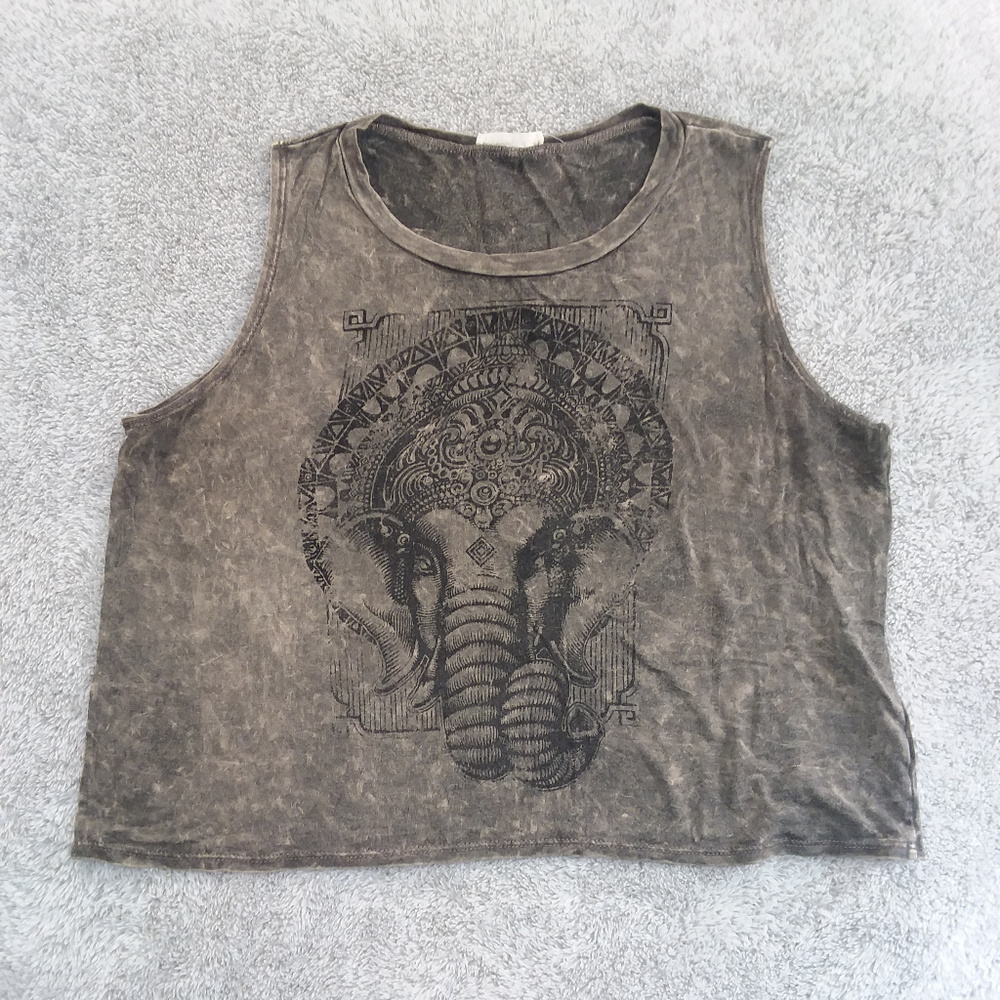 Gray crop top tee